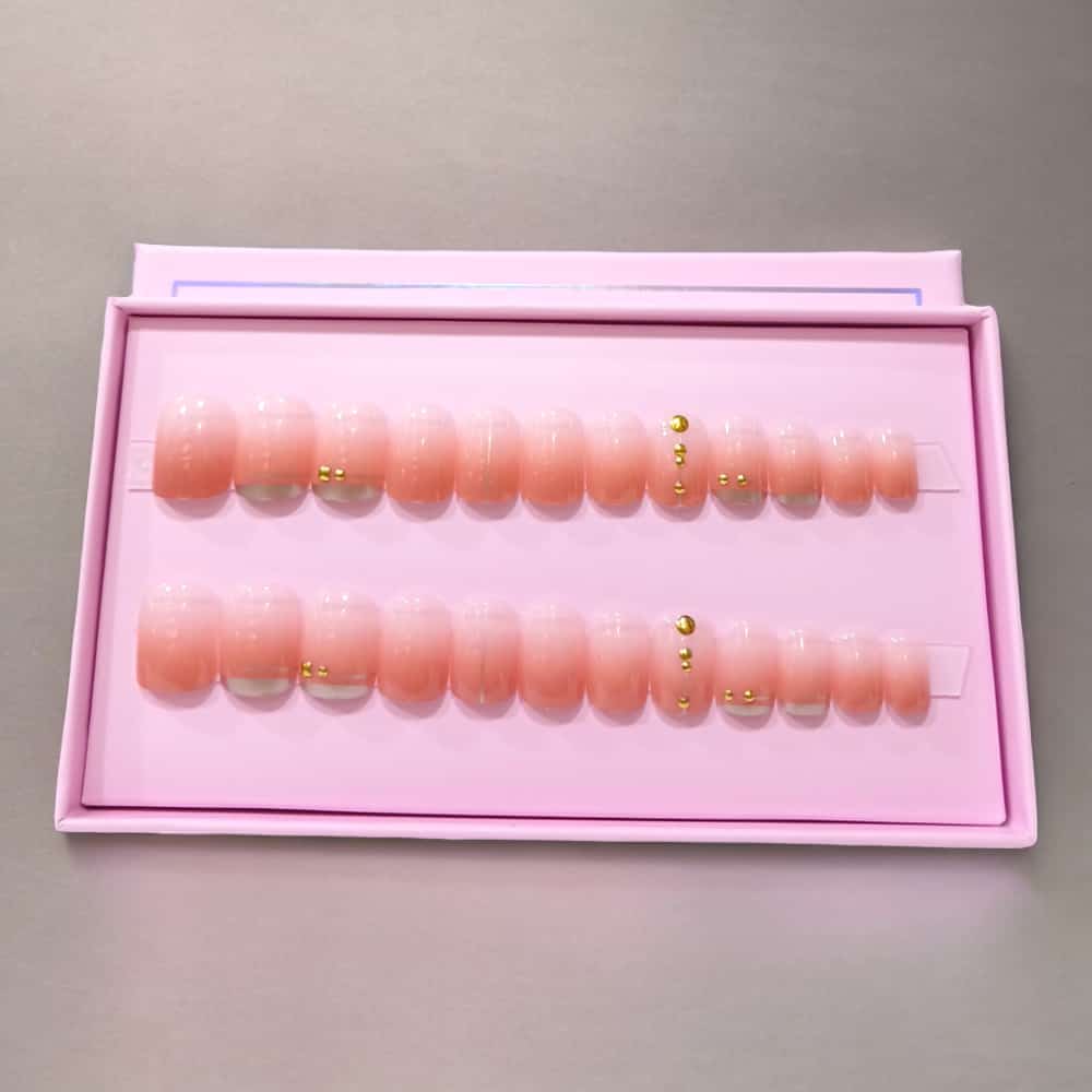 O.TWO.O Nails
